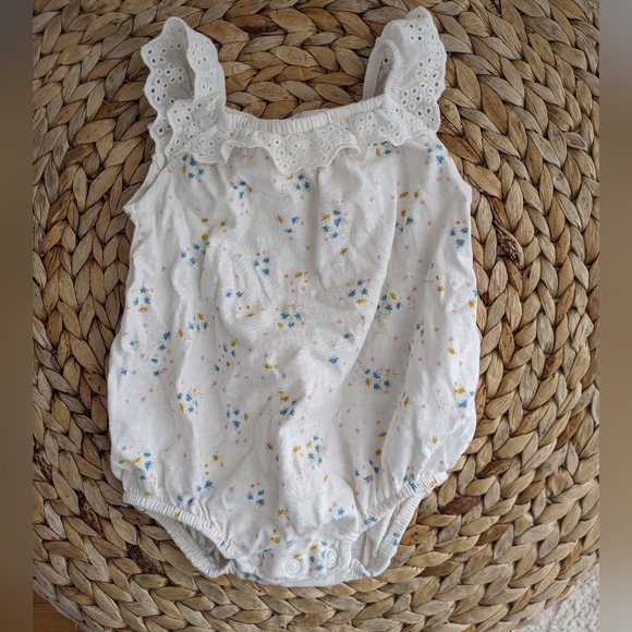 Super cute Zara romper - Picture 2 of 3